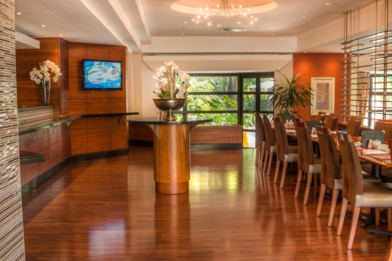 City Lodge Hotel Sandton, Katherine Street Joanesburgo Exterior foto