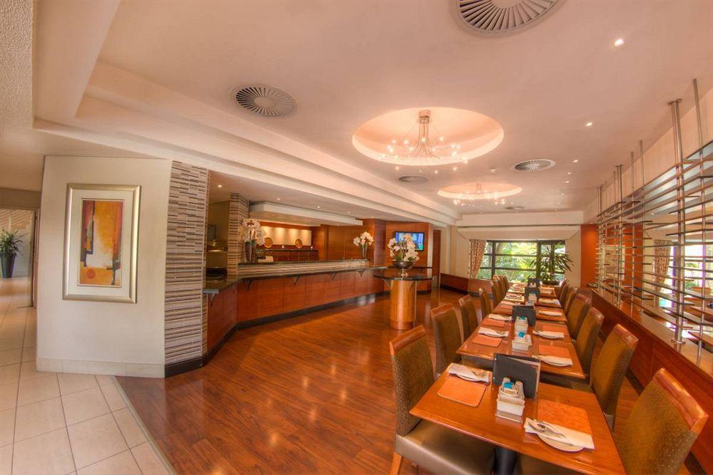 City Lodge Hotel Sandton, Katherine Street Joanesburgo Exterior foto
